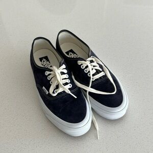 Vans Premium Authentic Reissue Blue Suede in Size 9